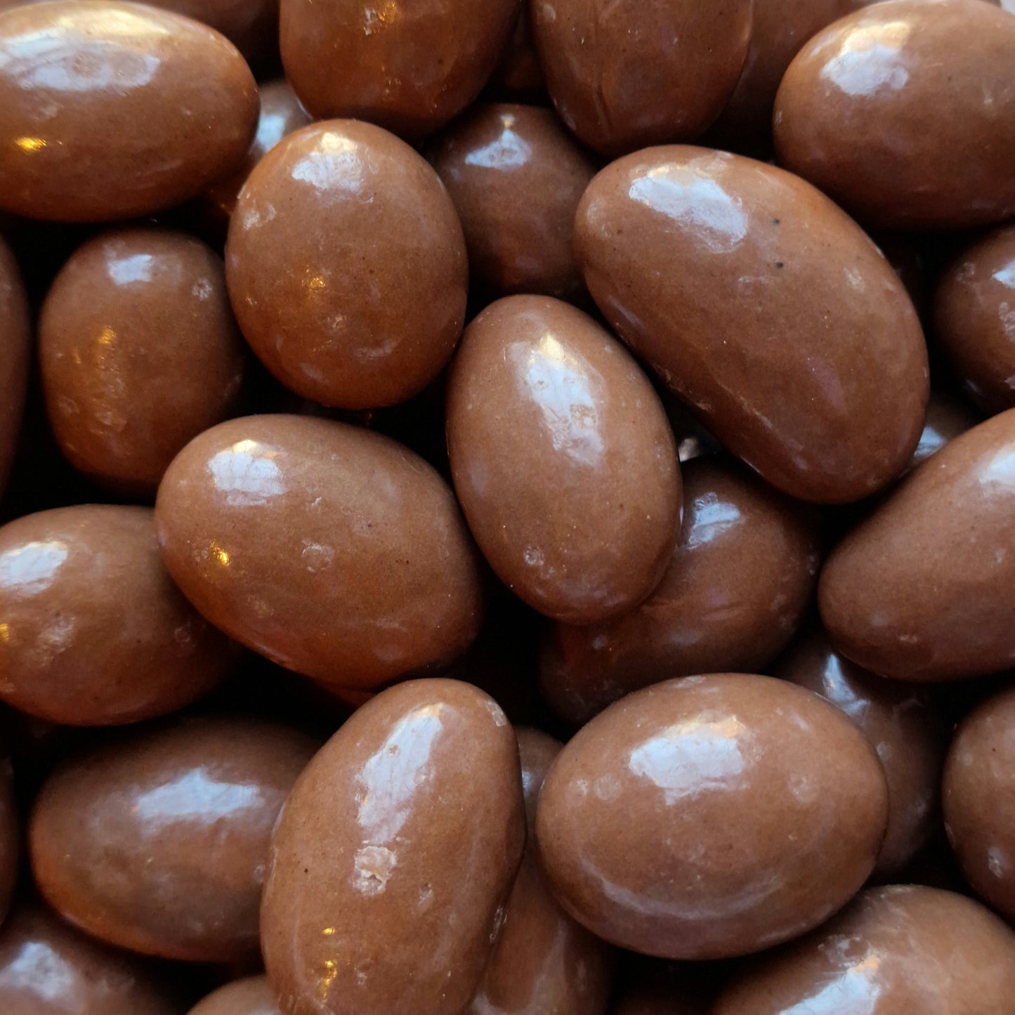 Milk Chocolate Brazils (100g)